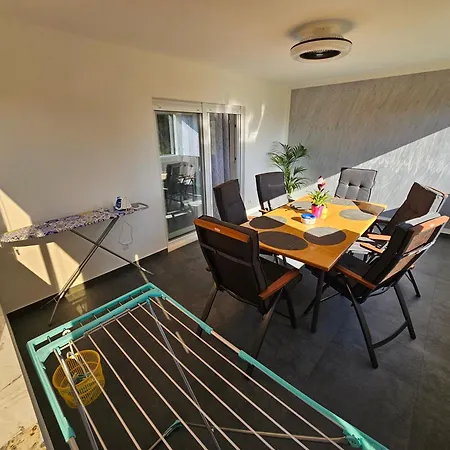 Apartment Daria Bibinje